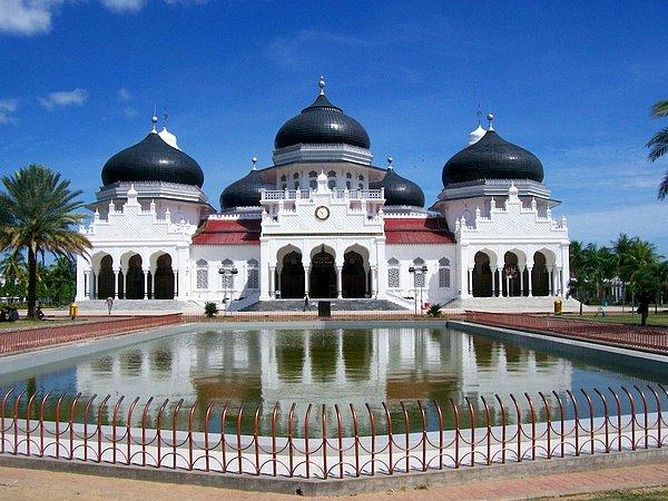 57. Baiturrahman Büyük Camii, Banda Aceh, Endonezya