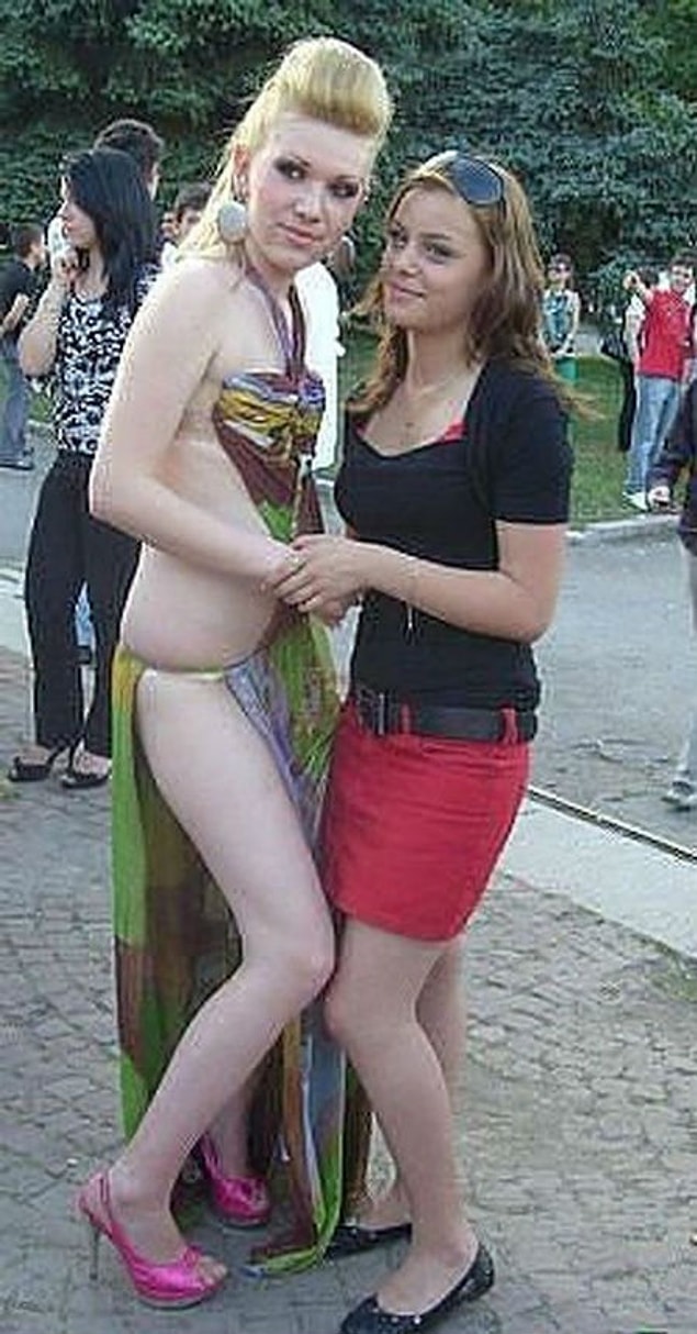 20. Dayanamamış, balodan direk plaja gidecek