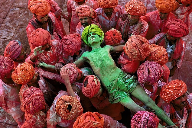 15. Holi Festivali sırasında, Hindistan