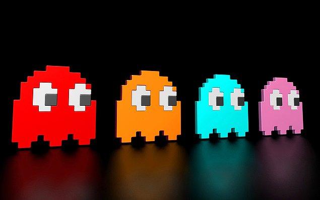 2. Ünlü Pacman oyunundaki 4 hayaletin isimleri olduğunu biliyor muydunuz? Kırmızı olan Blinky, pembe olan Pinky, mavi olan Inky, turuncu olan ise Clyde’dır. Hayaletlerin herbirinin görevi de farklıdır.