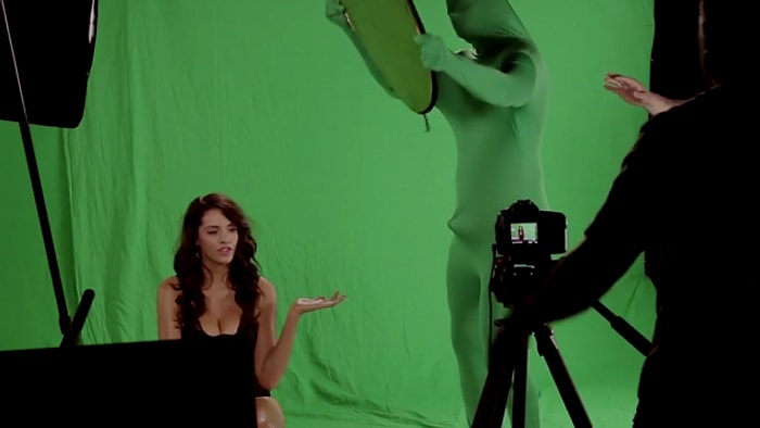 Mankenlere Ereksiyon Şakası