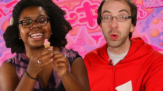 İnşa Edilebilir Japon Şekerleri Deneyen İnsanlar