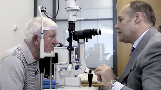 Dünyanın İlk Biyonik Göz Nakli Başarıyla Gerçekleşti