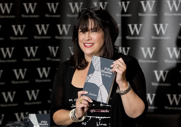 15. E. L. James - 12 Milyon Dolar