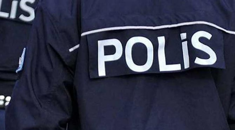 Ovacık'ta Kaymakam Polisin Kafasında Oklava Kırdı