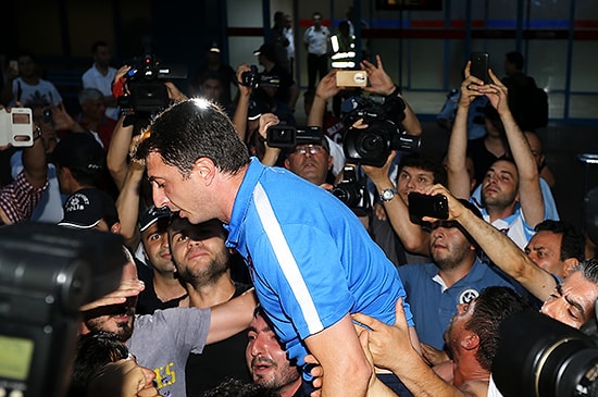 Trabzonspor'a Havaalanında Karşılama