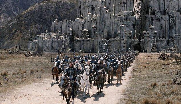 3. The Lord of the Rings: The Return of the King (Yüzüklerin Efendisi: Kralın Dönüşü), 2003