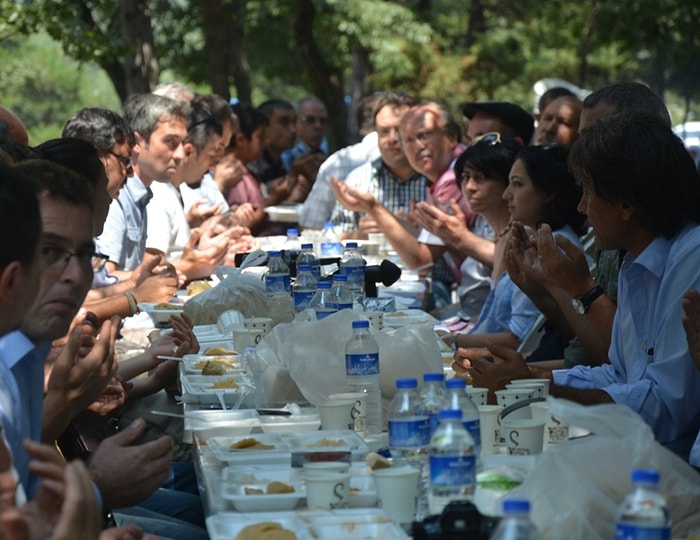 Sularını Kirleten Mermer Ocaklarının Kapatılmasını Şenlikle Kutladılar