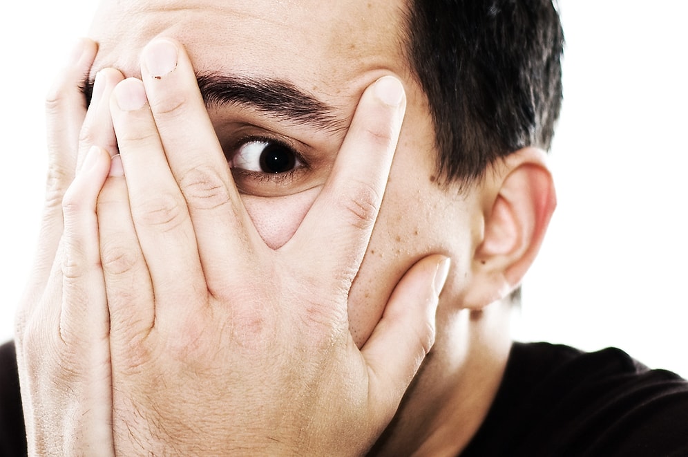 Kronik Özür Dileme Bozukluğuna Sahip Olduğunuzu Gösteren 13 İşaret