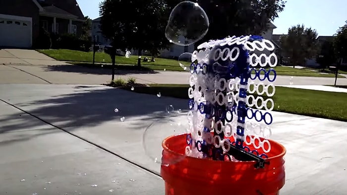 Dakikada 14 Bin Baloncuk Yapabilen 3D Yazıcıyla Üretilmiş Makine