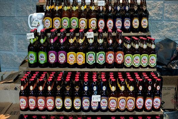 19. Arjantin'de politik partiler kendi bira markalarına sahiptirler.