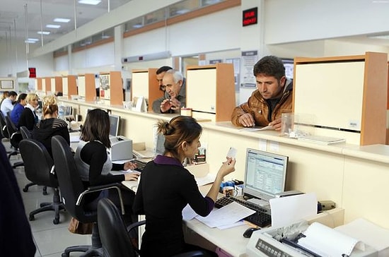 Kamu Çalışanları İçin Eş Durumu Tayininde 3 Yıl Şartı 1 Yıla İndi