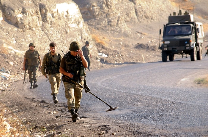 Şırnak'ta Mayına Basan Bir Asker Yaralandı