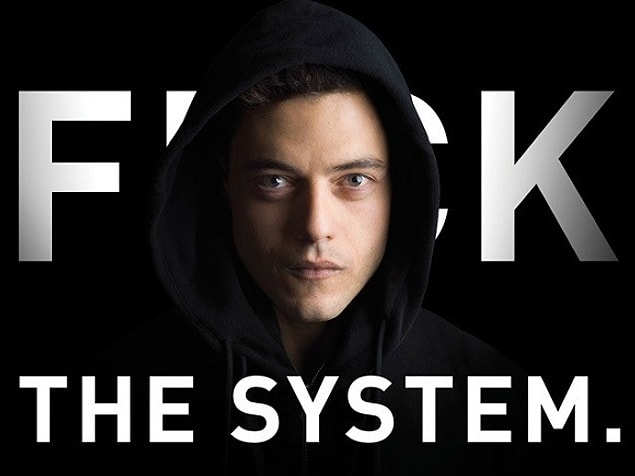 5. Elliot, fazlasıyla toplumdan nefret eden, olabildiğince sistem karşıtı ve herkesin kendinden bir parça bulabileceği bir karakter.