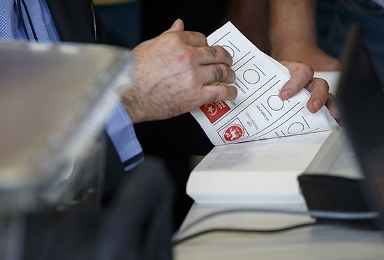 Türkiye'nin 'Erken Seçim' Tarihi: Kim Kazandı Kim Kaybetti?