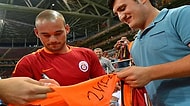 Yeleğini Formaya Çeviren İşçiye Galatasaray ve Sneijder'den 10 Numara Hareket
