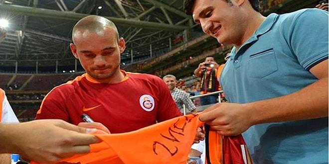 Yeleğini Formaya Çeviren İşçiye Galatasaray ve Sneijder'den 10 Numara Hareket