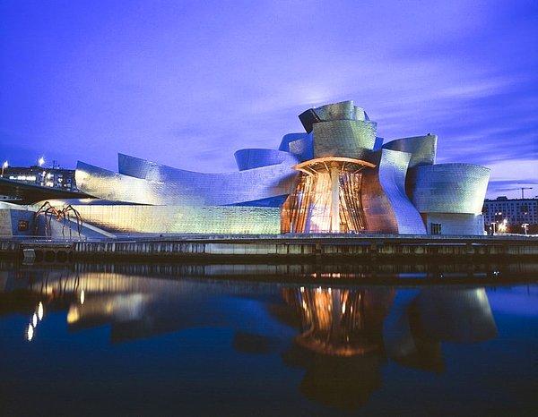 20. Guggenheim Bilbao – Bilbao, İspanya