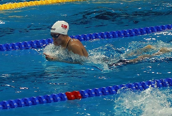 Yüzmede Türkiye'ye Bir Madalya Daha