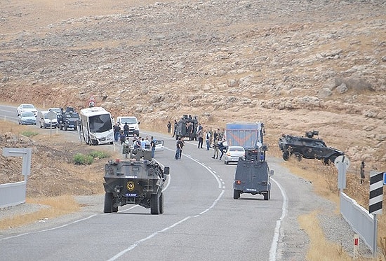 Şırnak'ta Polis Servisine Bombalı Saldırı: 5 Yaralı