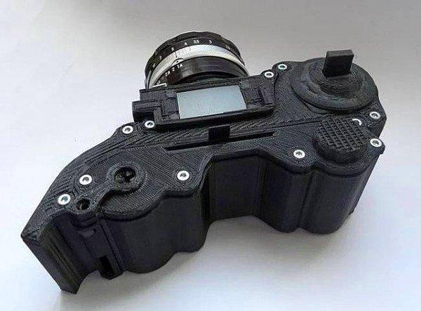 3. Kameralar - fotoğraf makineleri.