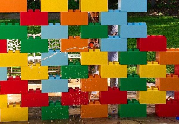 Blokların tasarımcısı Arnon Rosan'ın fikrine göre, kullanıcılar blokların nasıl kullanılacağını klasik oyuncaklarda olduğu gibi sezgileriyle anlayabileceklerdi.