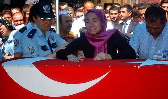 Başkomiser Mehmet Parlak Kahramanmaraş'ta toprağa verildi