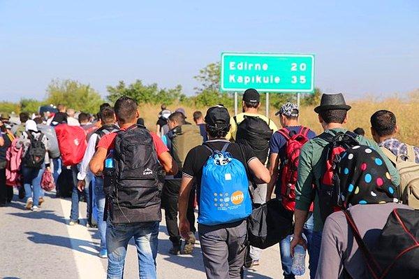 7. TEM'de Mülteci Seli: Suriyeliler Edirne'ye Akın Etti