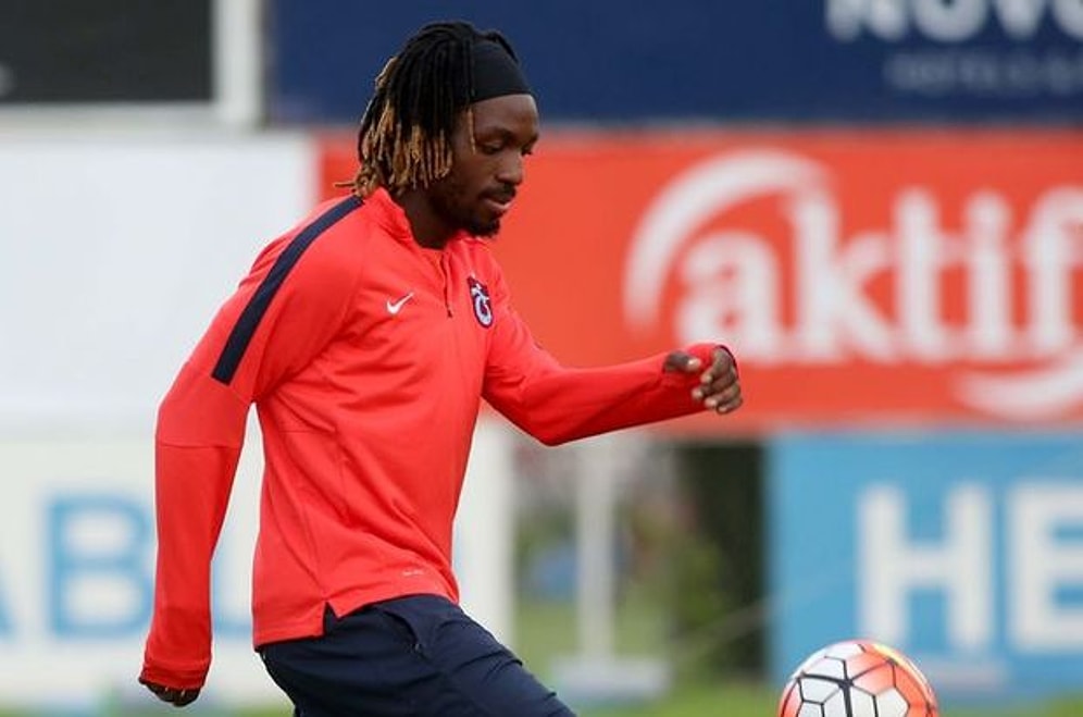 Cavanda Dünyanın En Hızlı 3. Futbolcusu Oldu