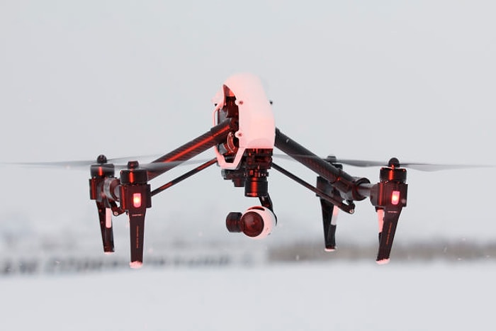 Düşen Drone Yerdeki Bebeğe Çarptı!