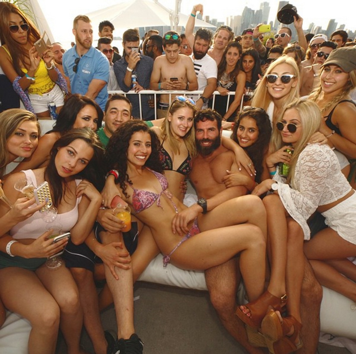 Dan Bilzerian Blowjob