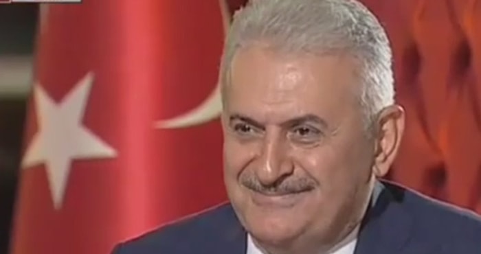 Binali Yıldırım'dan İzleyenleri Kahkahaya Boğan Sosyal Medya Yanıtı