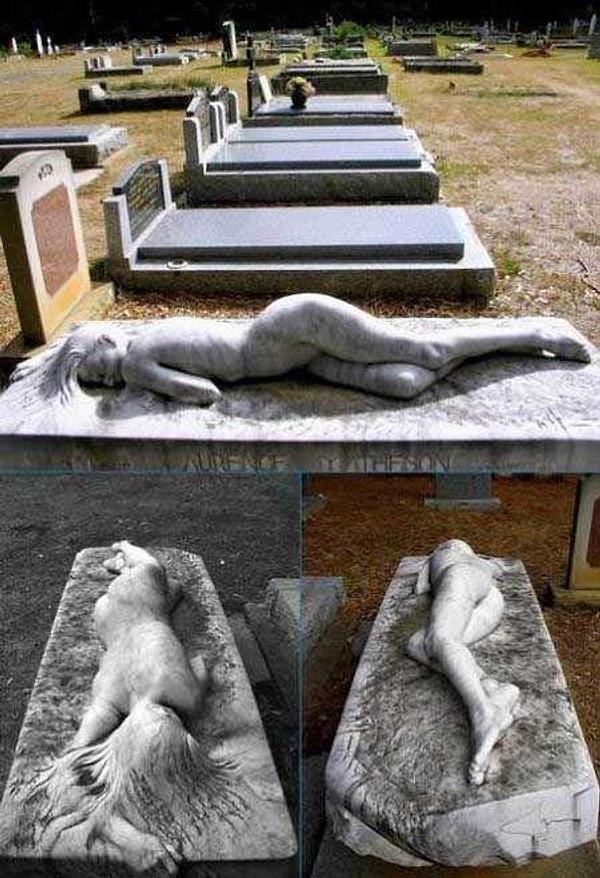 2. Uyuyan güzeli çağrıştıran mezar taşı.
