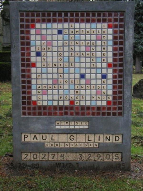 10. Kelime oyunlarını çok sevdiği anlaşılan Paul G. Lind.