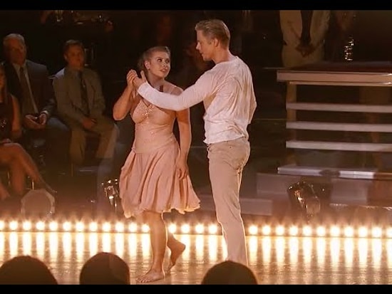 Küçüklüğümüzün Timsah Avcısı Stewe Irwin'in Kızının Dans Yarışmasında Yaşadığı Duygusal Anlar