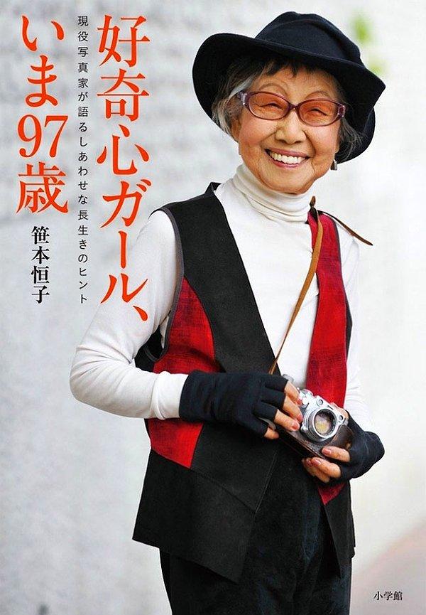 2011 yılında, 97 yaşındayken, "Hyakusai no Finder" isimli kitabını yayınladı. 100 yaşına geldiğinde ise seçilmiş görüntülerden bir sergi açtı.