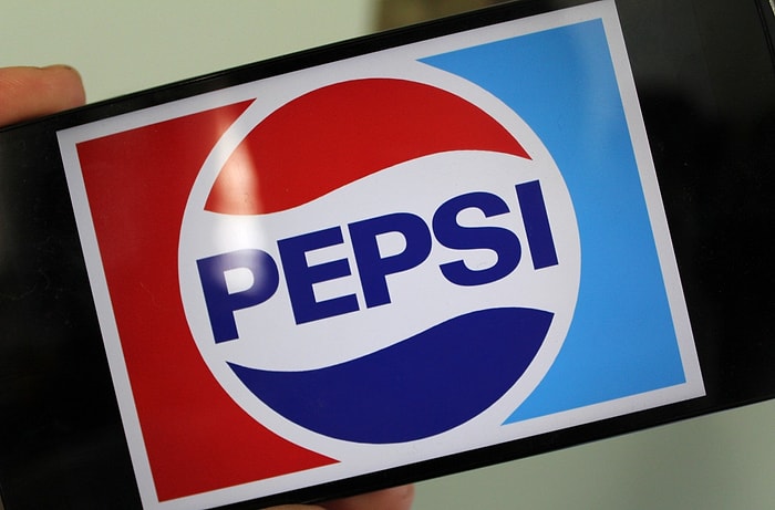 Pepsi Çin’de Akıllı Telefonları Piyasaya Sürecek