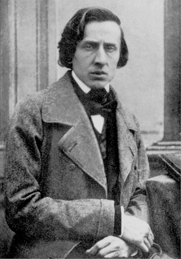 7. Ayrılığın ardından İngiltere’ye giden Chopin, bu seyahatten oldukça zayıf düşmüş olarak döndü.
