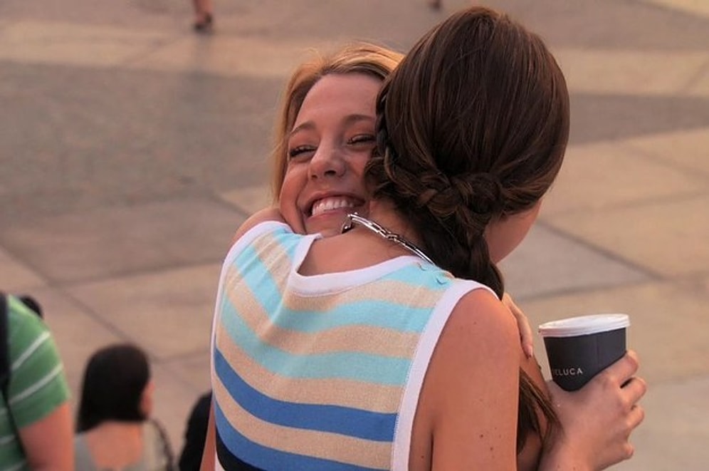 En Yakın Arkadaşınızın Şehir Dışından Gelişiyle Yaşanan 18 Durum