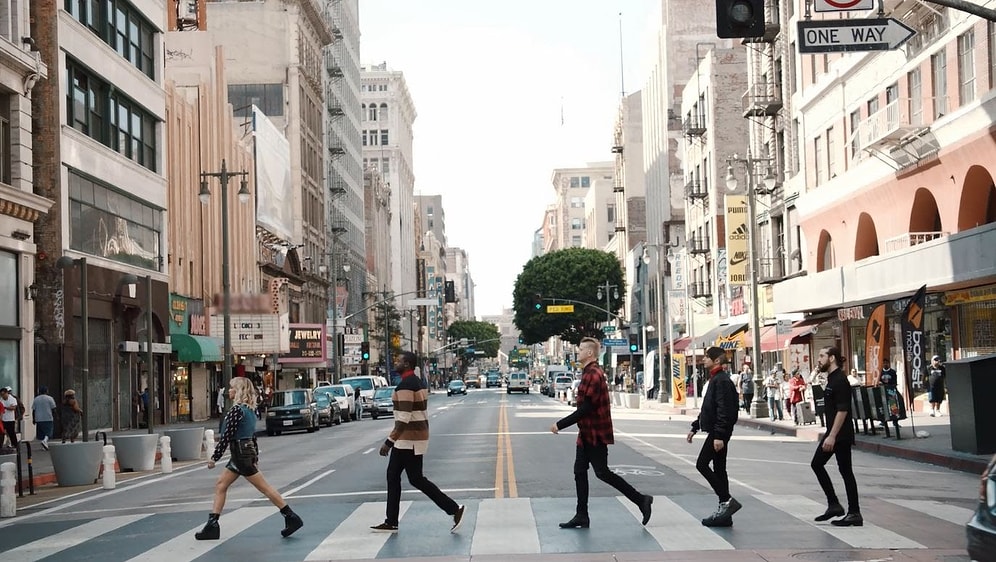 Pentatonix Grubundan Yeni Video Klip: Sing