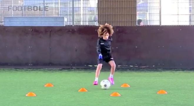 Profesyonel Futbolculara Parmak Isırtacak Hareketleriyle Geleceğin Harika Çocukları