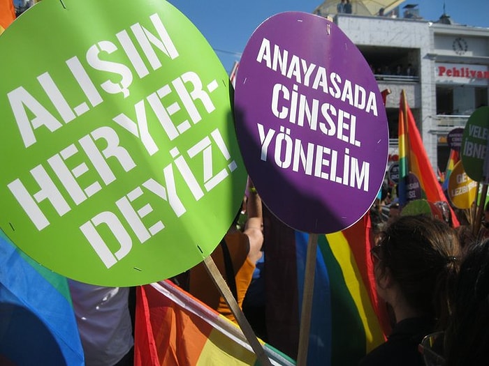 AK Parti, LGBTİ Derneklerinden Mektupla Oy İstemiş