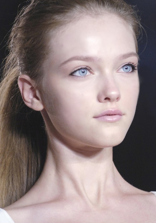 Vlada Roslyakova