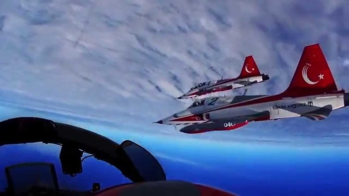 Türk Yıldızlarından Muhteşem Görüntüler: Hiç Bu Gözle Baktınız mı?