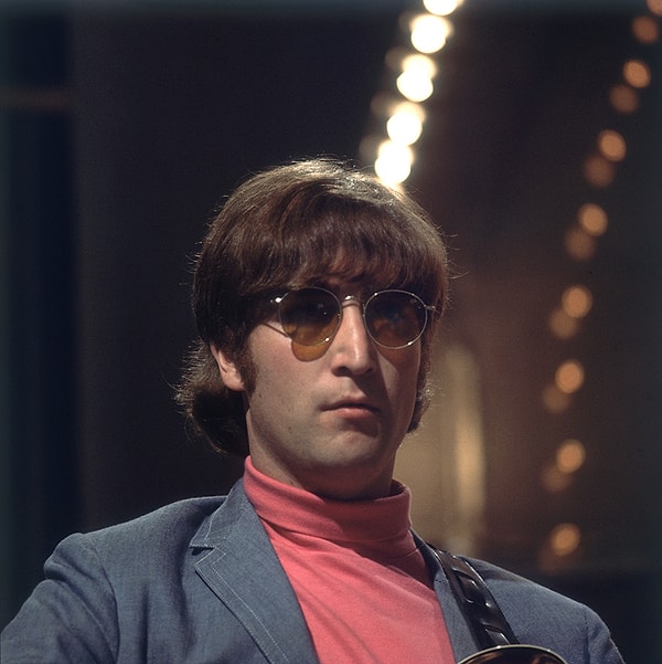 7. John Lennon, 1940-1980 – 12 миллионов $