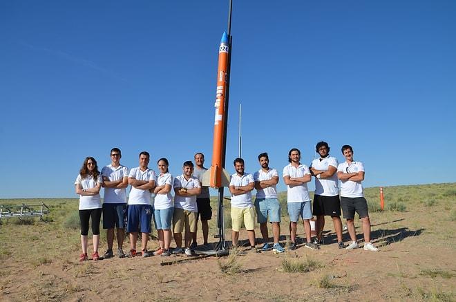 Türkiye'de Uzay Çalışmalarına Ön Ayak Olmak Adına Çalışan PARS Roket Grubu Üyesi Gençlerden Çağrı