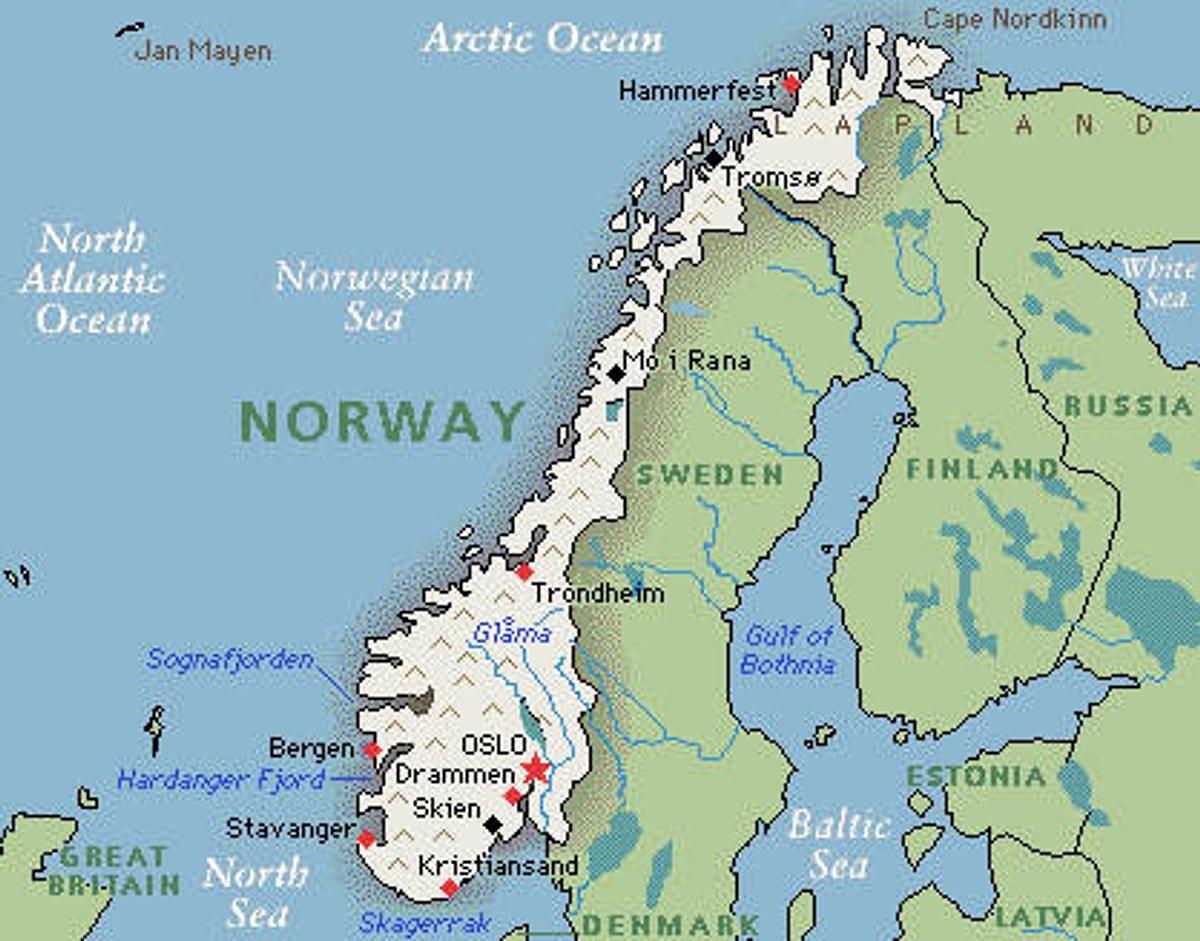 Столица норвегии название на карте. Северная Норвегия карта. Географическое положение Норвегии карта. Расположение Норвегии на карте. Где находится Норвегия показать на карте.