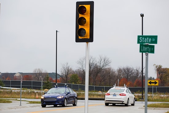 Ford Sahte Bir Şehirde İnsansız Araçlarını Test Ediyor