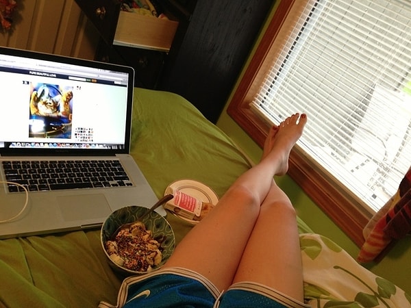 13. Ты можешь давать мастер-классы «как провести идеальный день дома одному/-й»