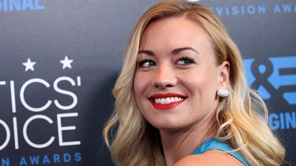 15. Yvonne Strahovski - "Чак", "Декстер"